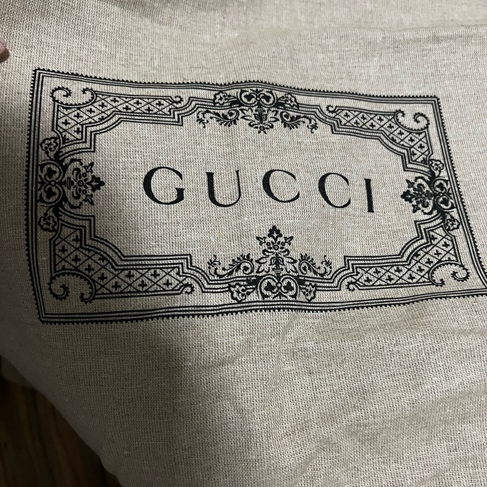 Gucci Savoy Medium Duffle Bag - Picture 2 of 8